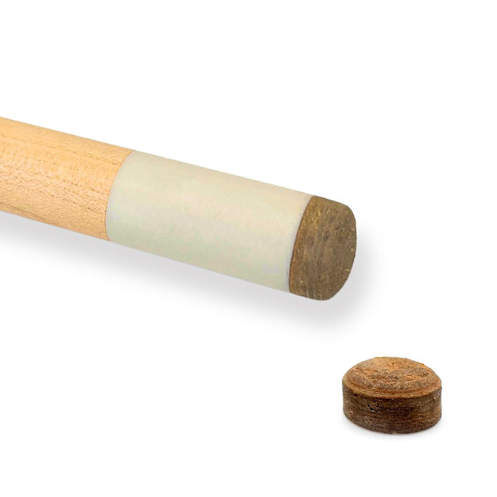 J. Parker Klebeleder Medium 13 mm an Billardqueue – Detailansicht der Queuespitze